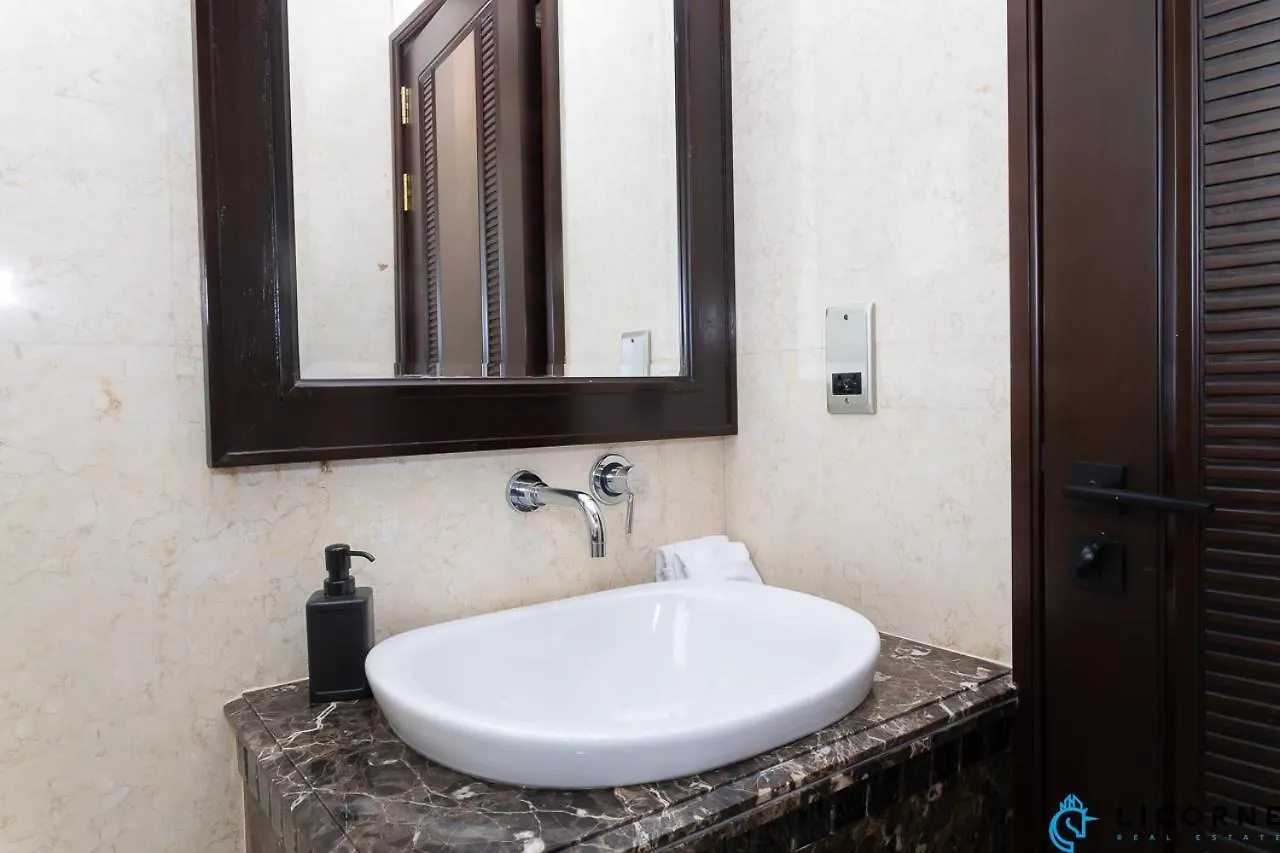 Full Moon Guesthouse Dubai United Arab Emirates