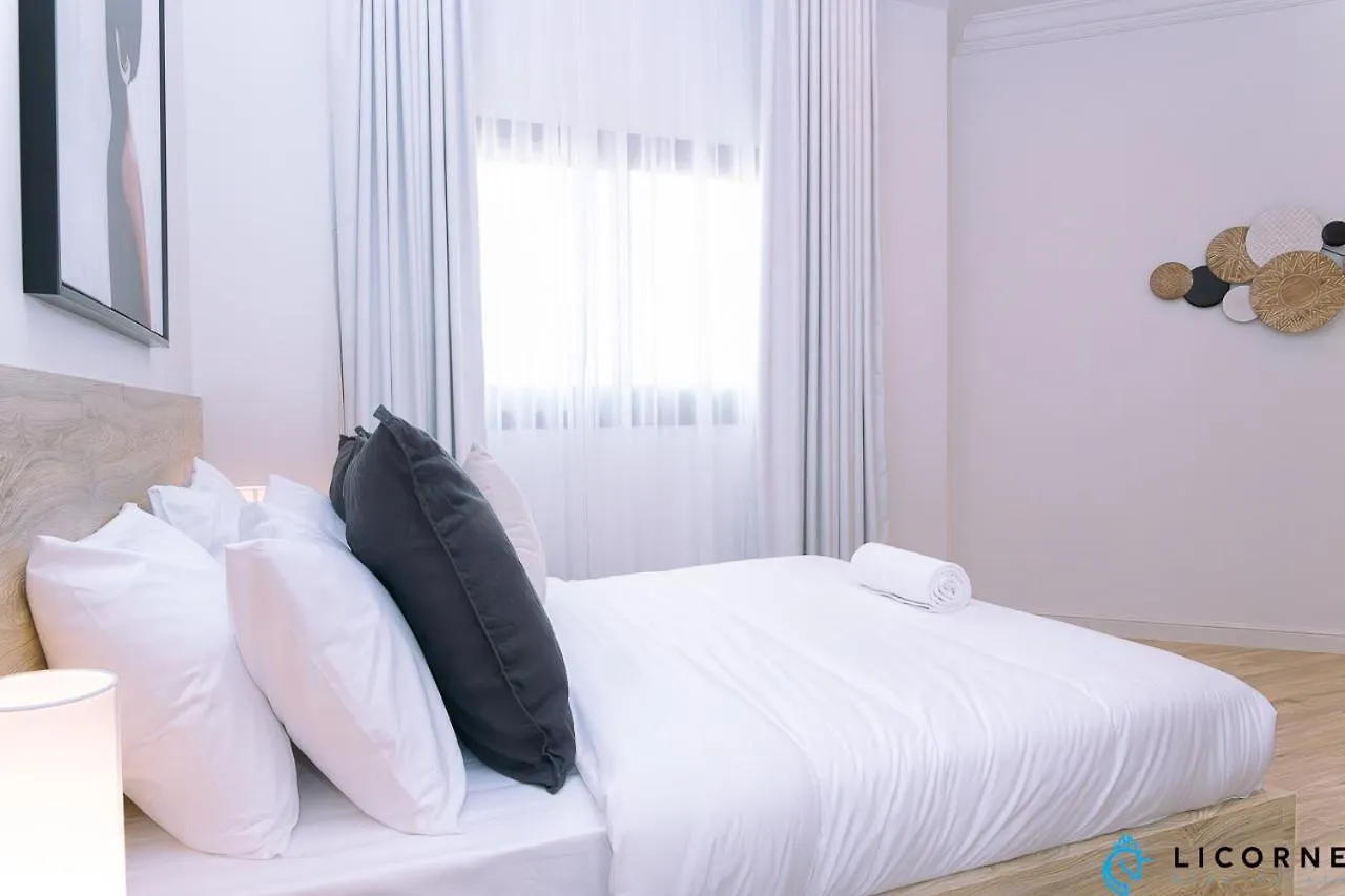Full Moon Guesthouse Dubai