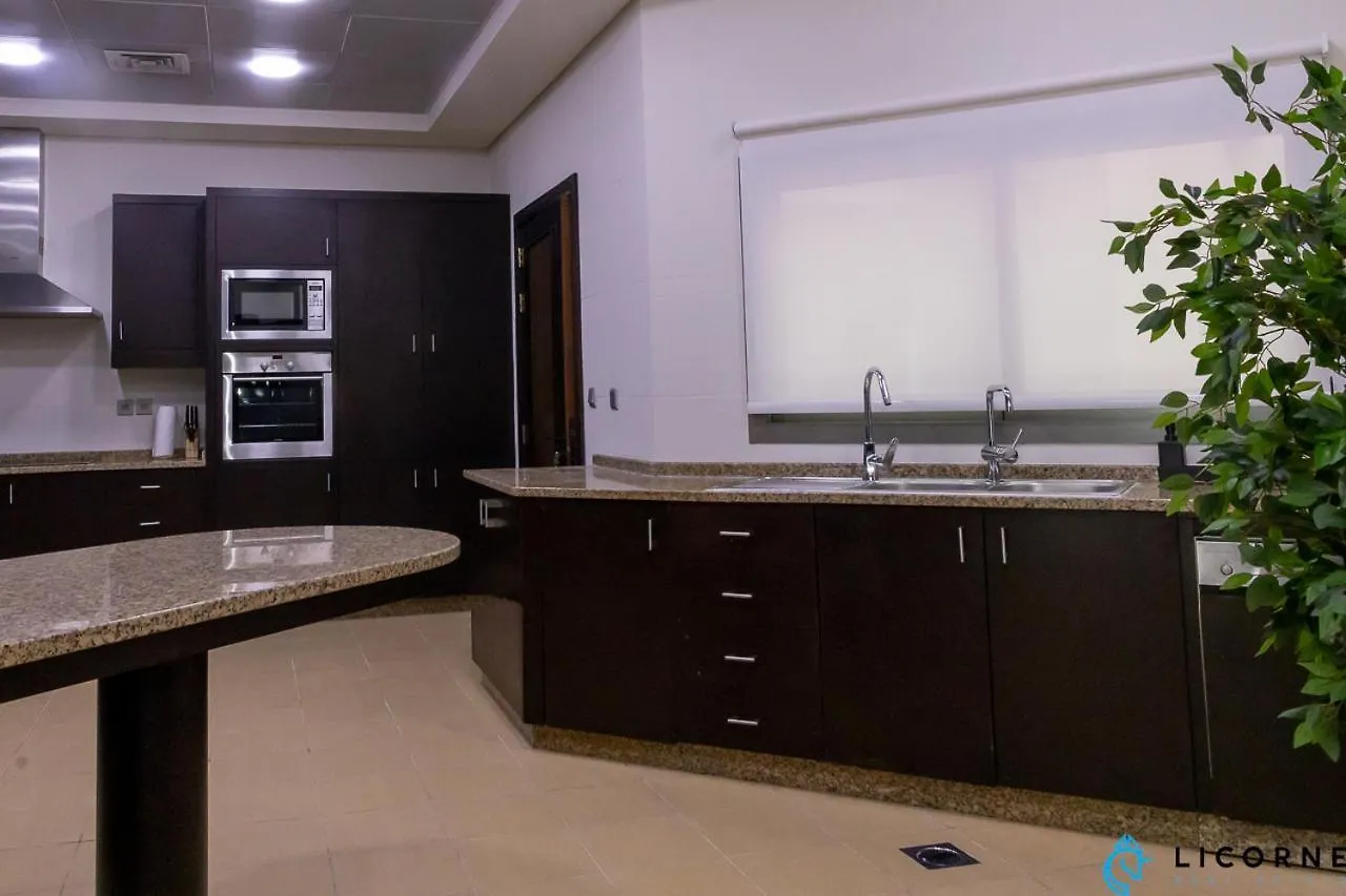 Full Moon Guesthouse Dubai United Arab Emirates